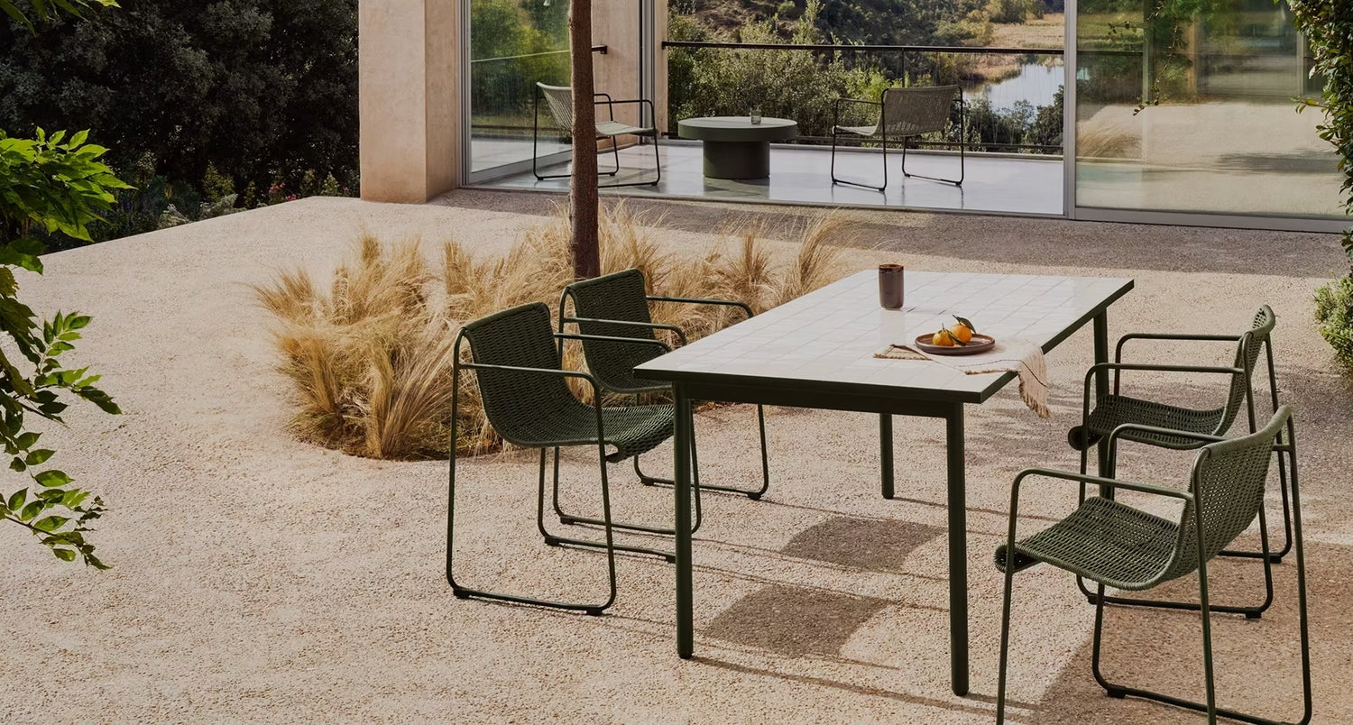 Tendencias en Decoración y Diseño para 2025: Espacios con Alma, Sostenibles y Atrevidos